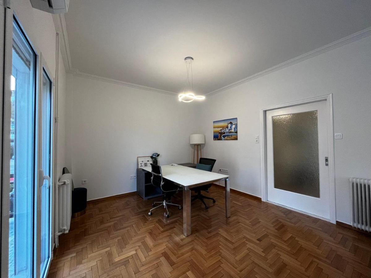 Faliro Comfort Apartment 10 Mins Walking To The Beach Афины Экстерьер фото