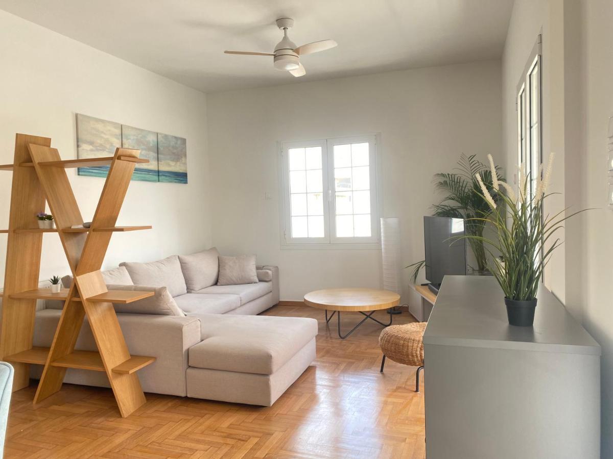 Faliro Comfort Apartment 10 Mins Walking To The Beach Афины Экстерьер фото