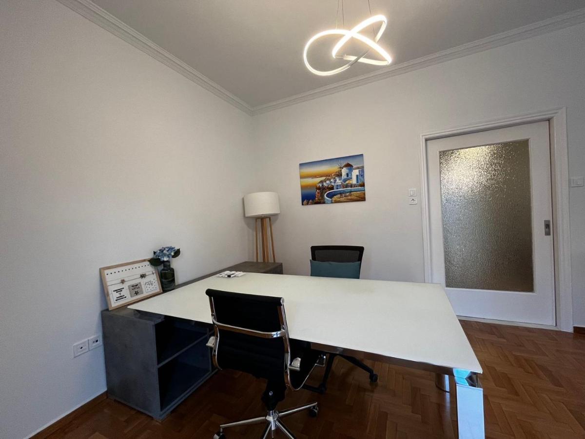 Faliro Comfort Apartment 10 Mins Walking To The Beach Афины Экстерьер фото